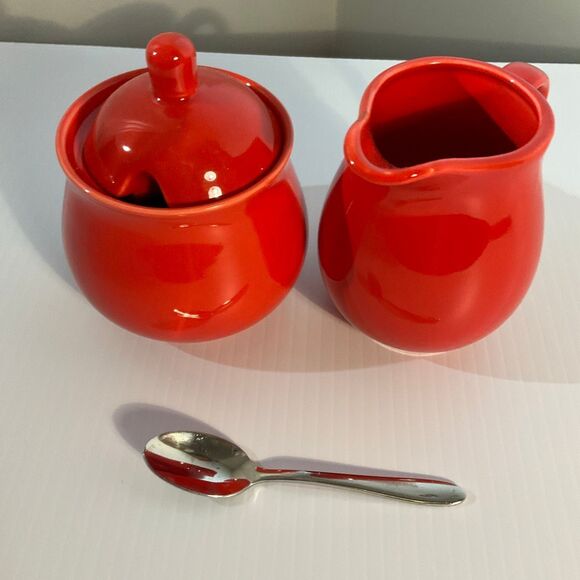Kitchy Red Pitcher and Sugar Bowl Set. 5” tradwife christmas coffee - Picture 8 of 12